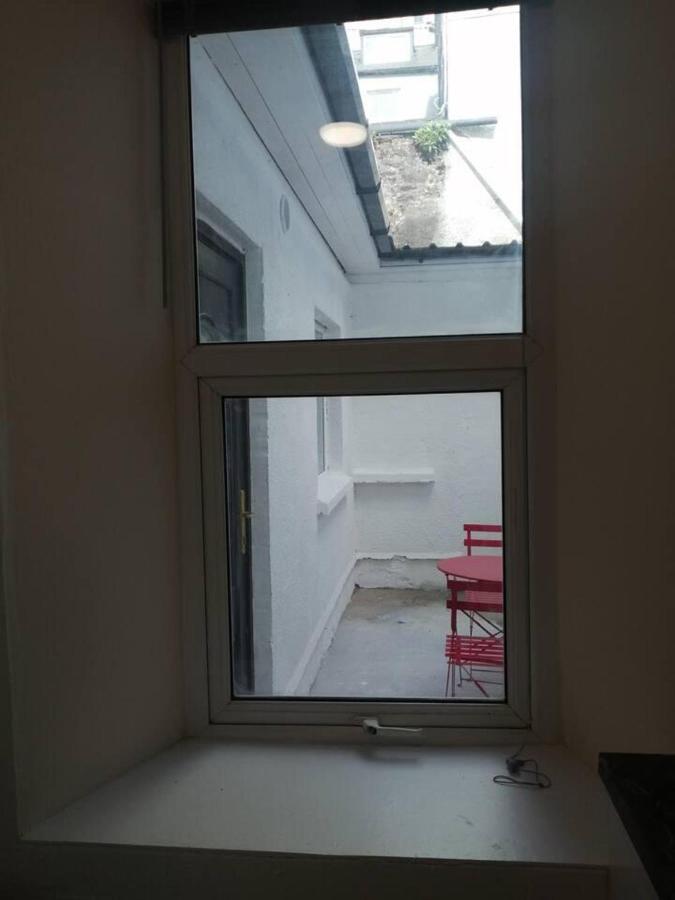 Charming 1-bed In Appartement *